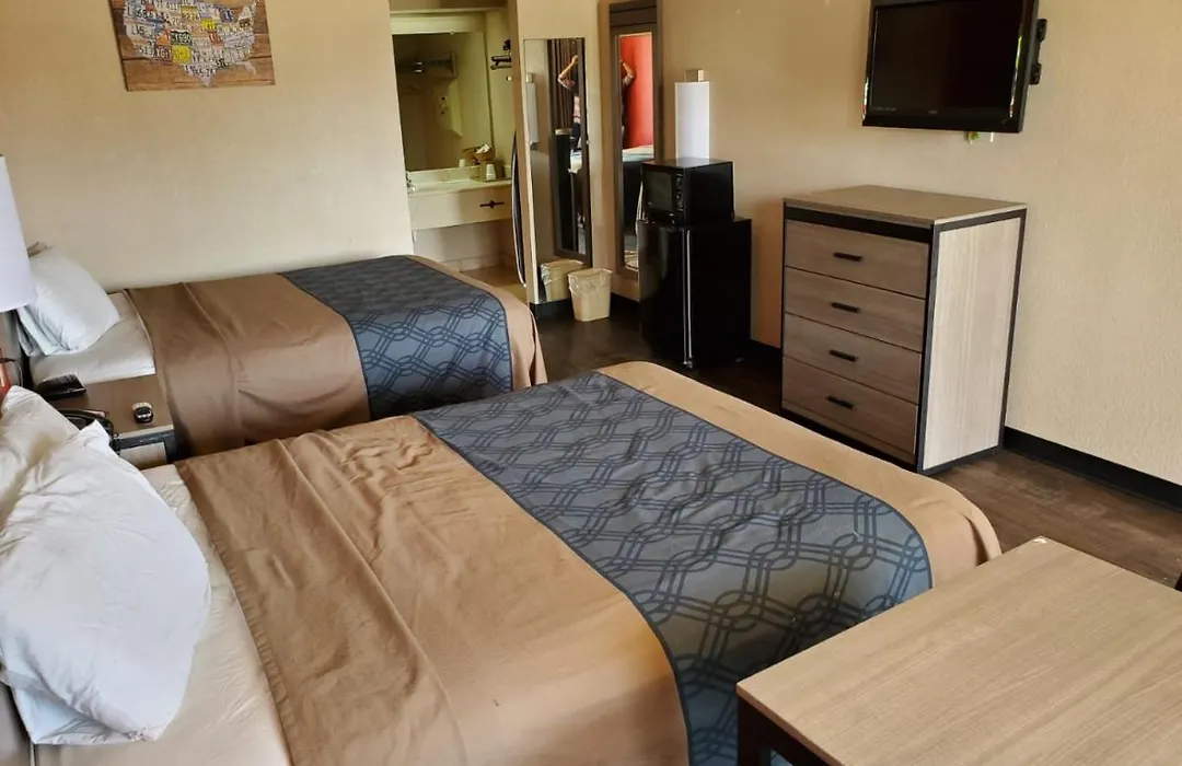 Express Inn-1
