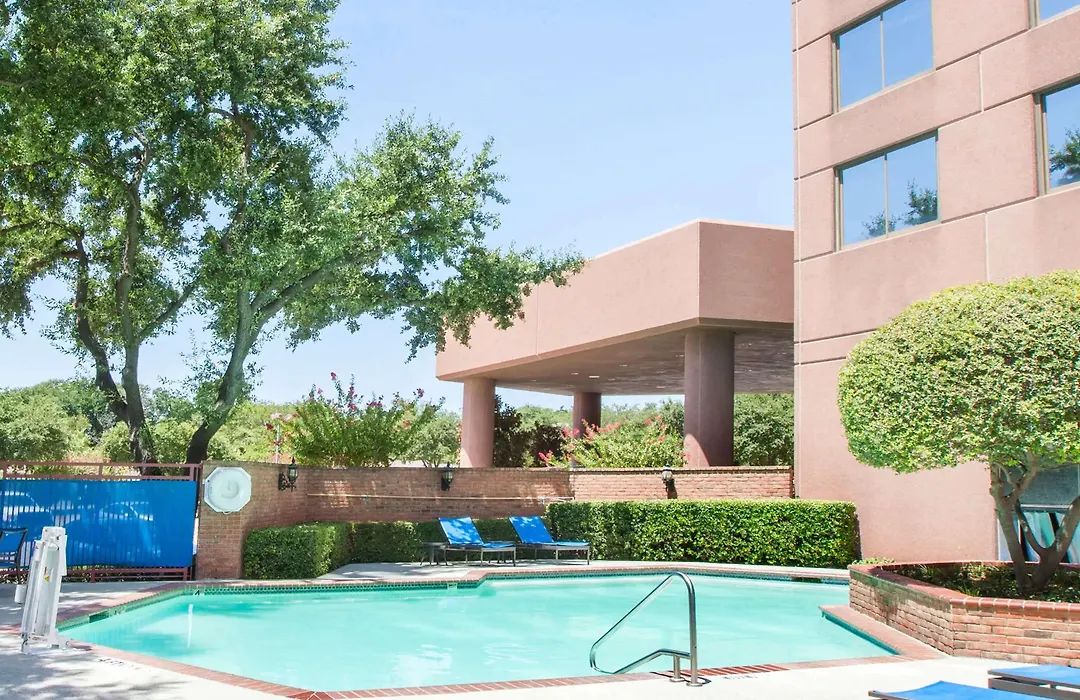 Sonesta Suites Dallas Park Central-1
