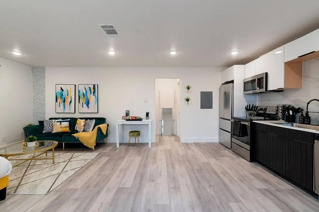 Comfy1B Near Deep Ellum+Parking-1