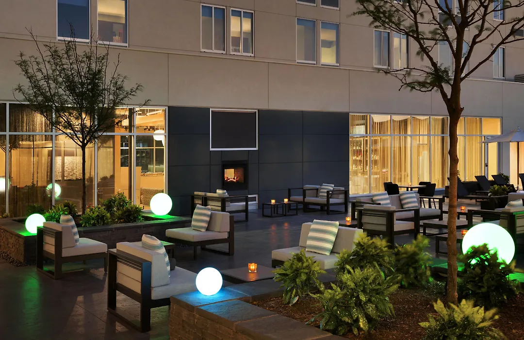 Aloft By Marriott Dallas Love Field-1