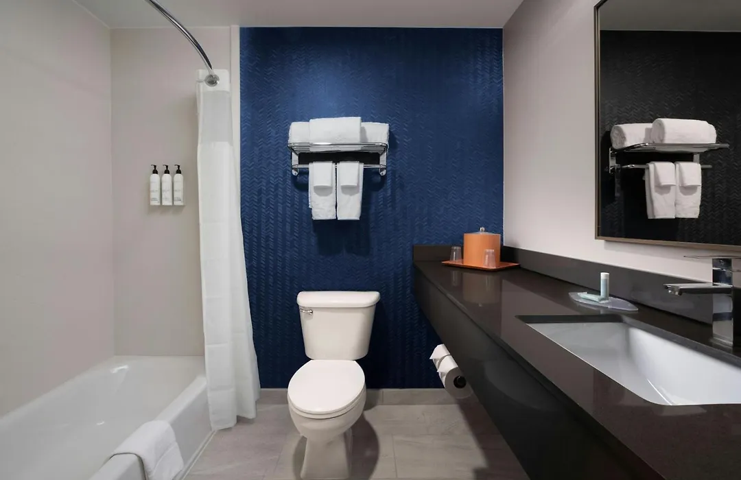 Fairfield Inn & Suites Dallas Park Central-1