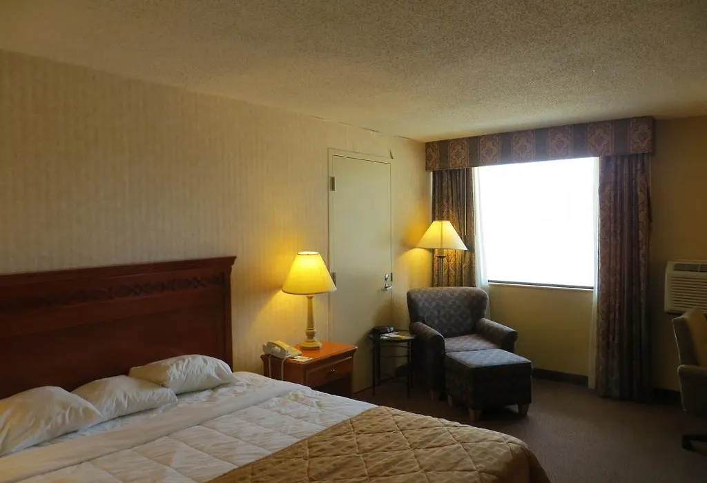 Gateway Hotel Dallas-1