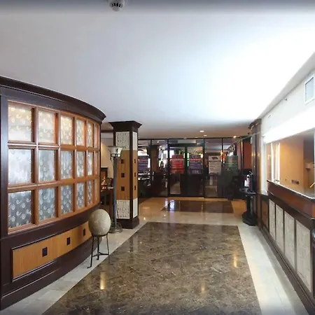 Clarion Hotel Park Central-2
