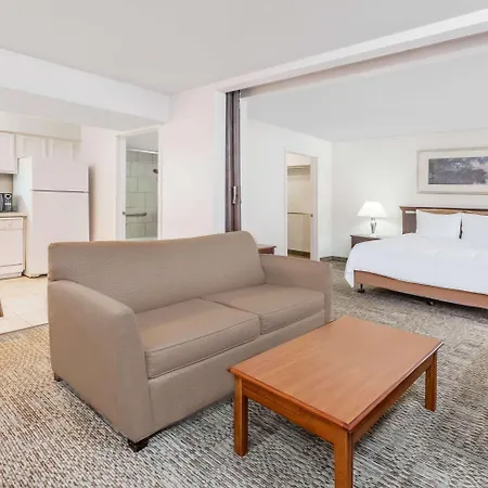 Hawthorn Suites Dallas Love Field-3