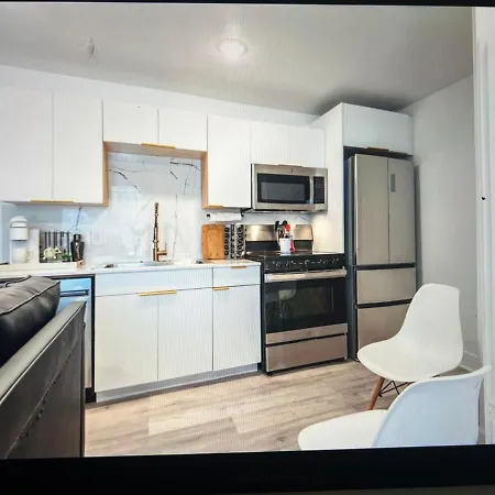 Cozy Dallas Apartment-3