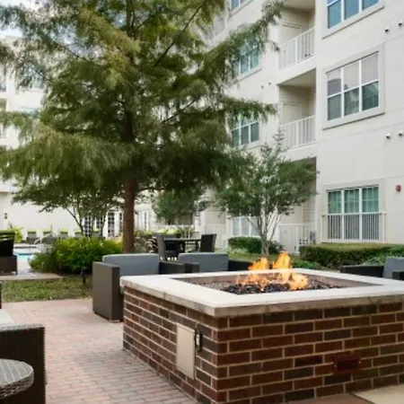 Luxury Urban Living Town Home-2