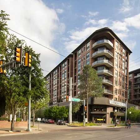 The Guild Uptown | Mckinney Ave-3